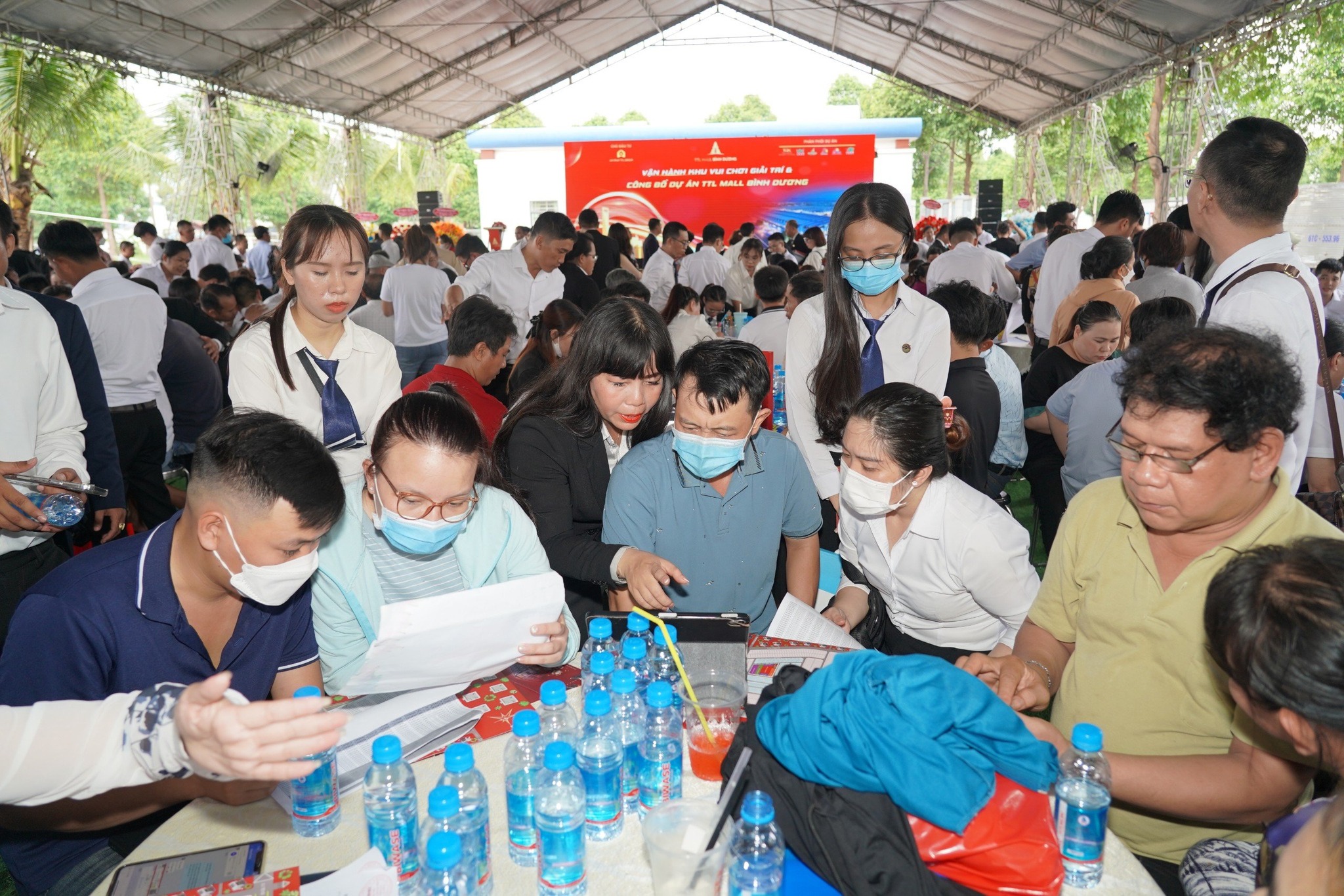 khách hàng xem dự án tll mail bình dương